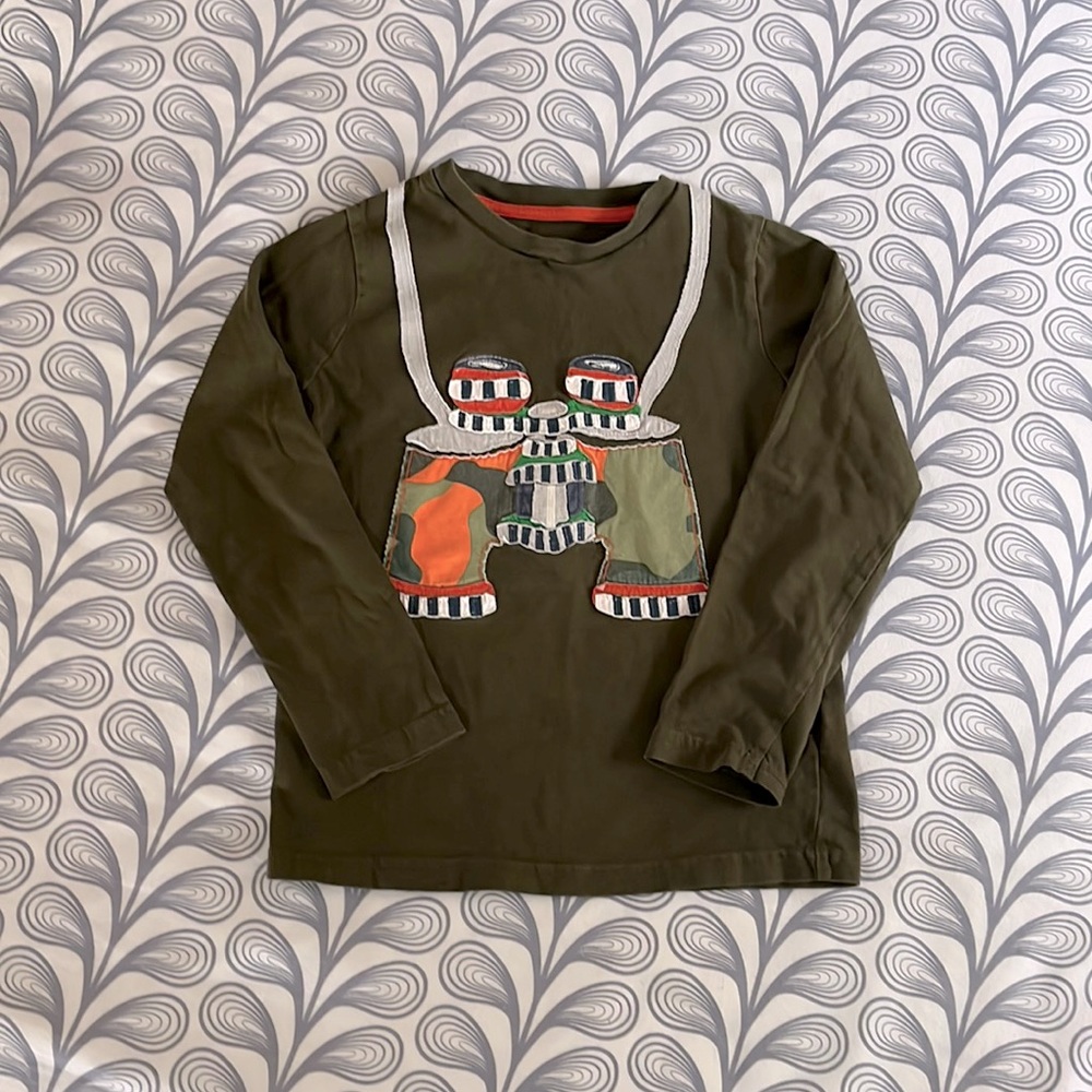 Mini Boden long sleeve tee with binoculars/adventure patchwork graphic